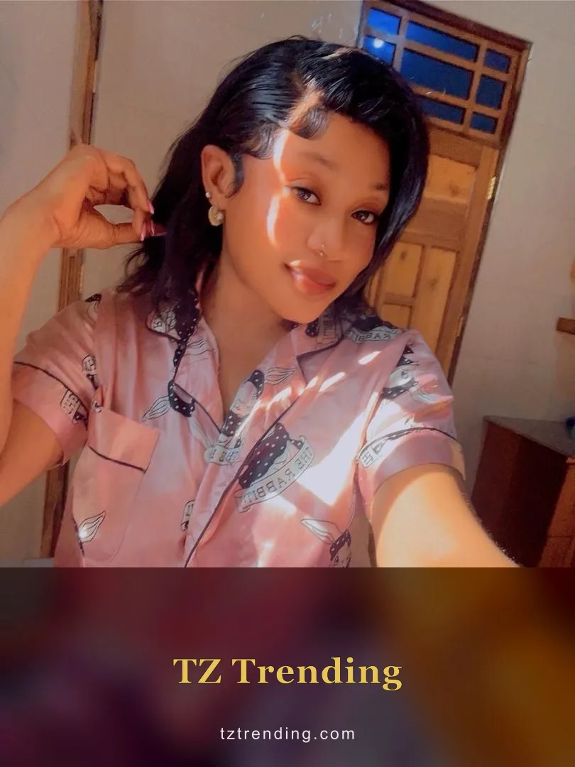 Cute Rey thumb 2
